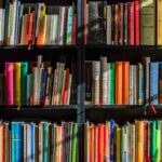 Akademik Vibrant collection of books on shelves for reading, research, and education.